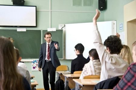 ЖОО студентлериниң 62%и «3» баҳасына оқыйды