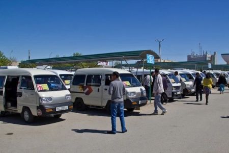 Нөкисте жөнелисли транспортлардың жол ҳақы баҳасы көтерилди ме?