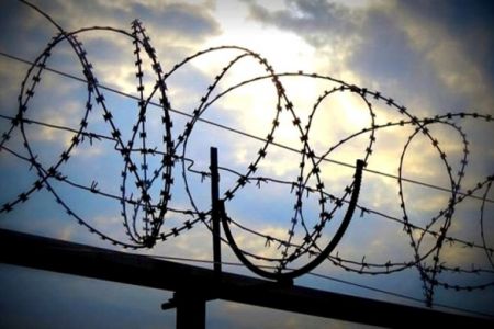 «Жаслық» қамақханасы ҳаққындағы гәп-сөзлер қаншелли ҳақыйқат? Қамақхана жабылыўы мүмкин бе? ӨзР ИИМ жуўап берди